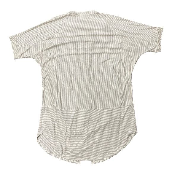 Simply Vera Vera Wang Pajamas Lakeside Lounging Short Sleeve Button Front Pocket - Picture 6 of 8